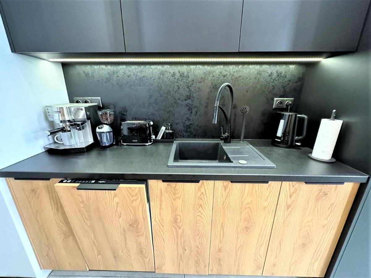 Luxury 100M2 Loft Design-Apartment At Wawel + Netflix คราคูฟ ภายนอก รูปภาพ