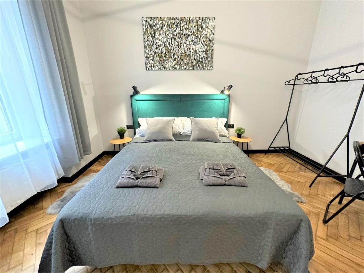Luxury 100M2 Loft Design-Apartment At Wawel + Netflix คราคูฟ ภายนอก รูปภาพ