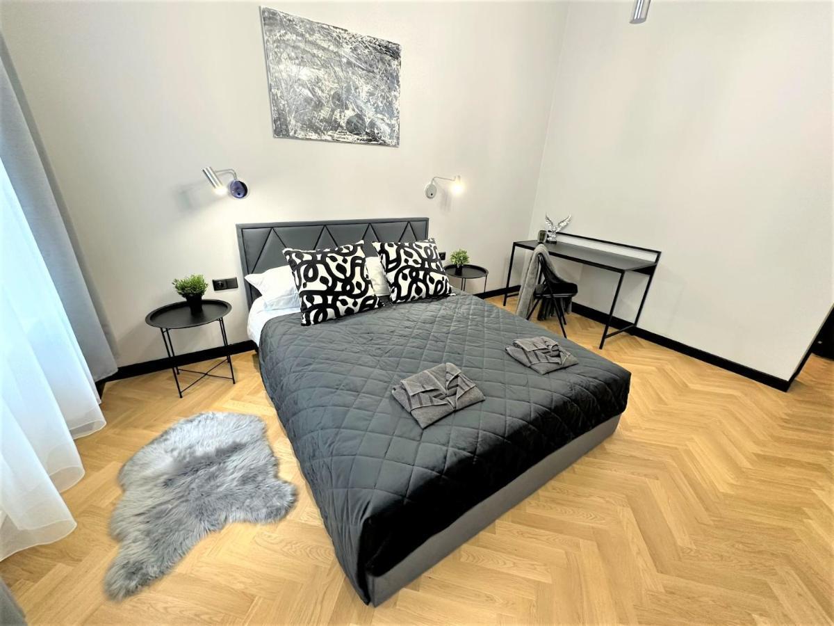 Luxury 100M2 Loft Design-Apartment At Wawel + Netflix คราคูฟ ภายนอก รูปภาพ