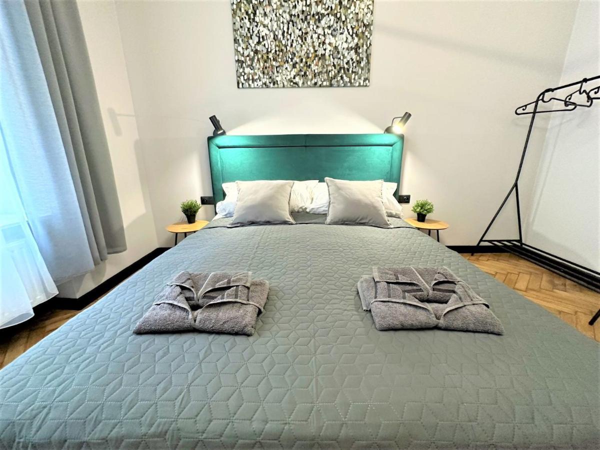 Luxury 100M2 Loft Design-Apartment At Wawel + Netflix คราคูฟ ภายนอก รูปภาพ