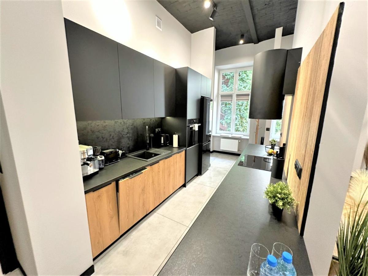 Luxury 100M2 Loft Design-Apartment At Wawel + Netflix คราคูฟ ภายนอก รูปภาพ